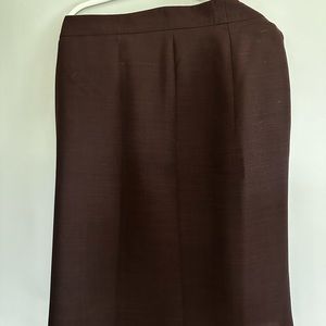 Burgundy NWT Akris size 14 skirt